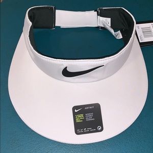 NIKE VISOR BIG BILL WHITE - brand new with tags